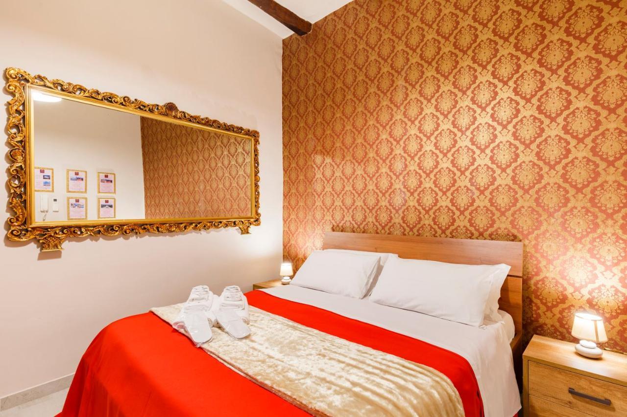 נאפולי Spinacorona Room מראה חיצוני תמונה